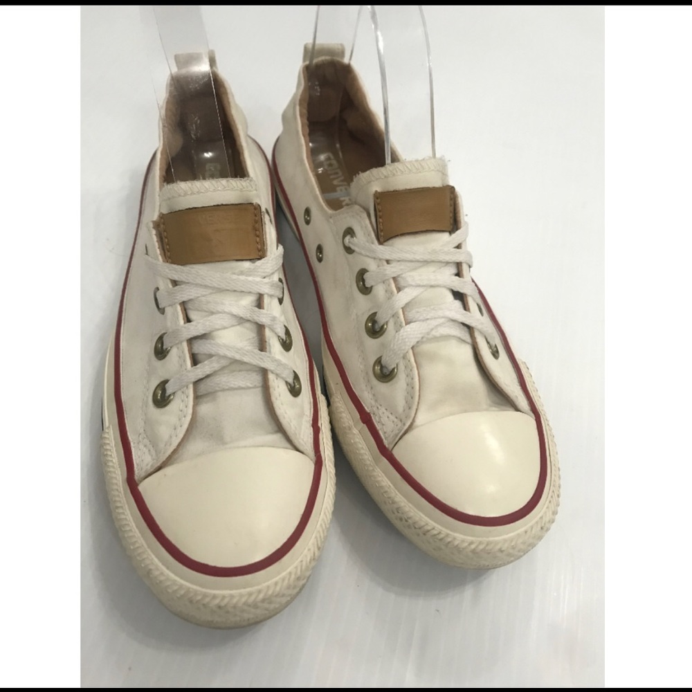 Size 8.5 Women’s White All Star Converse Low Top Shoreline Slip On Sneakers